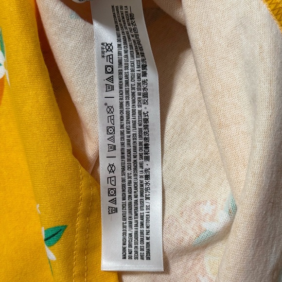 Disney Medium Orange Bird Spirit Jersey 2022 Epcot Flower & Garden Festival - Picture 5 of 6